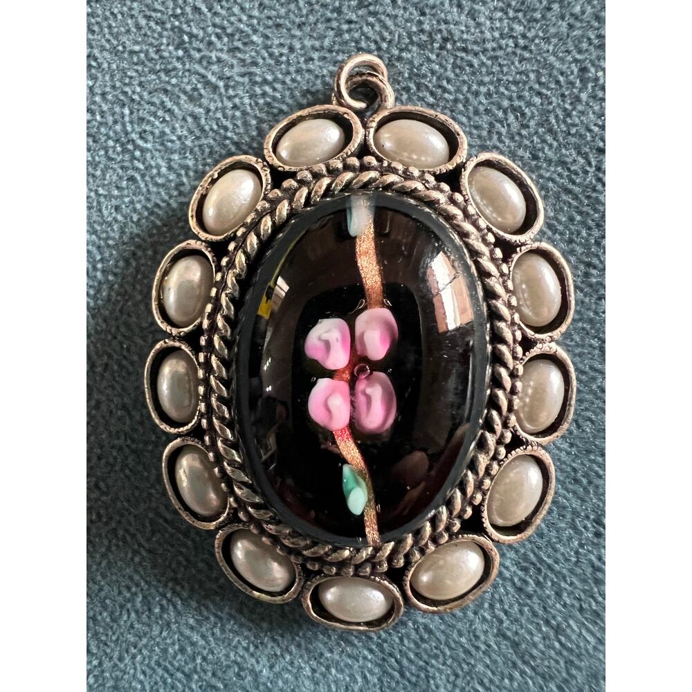 Vintage Bonnie J Floral Glass Pendant Signed – Faux Pearl Frame Artisan Jewelry